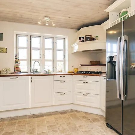 Unique Coastal Retreat - By Traum