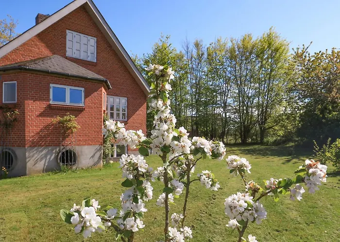 Unique Coastal Retreat - By Traum Сasa de vacaciones *
